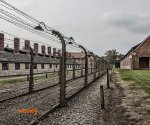 Auschwitz4
